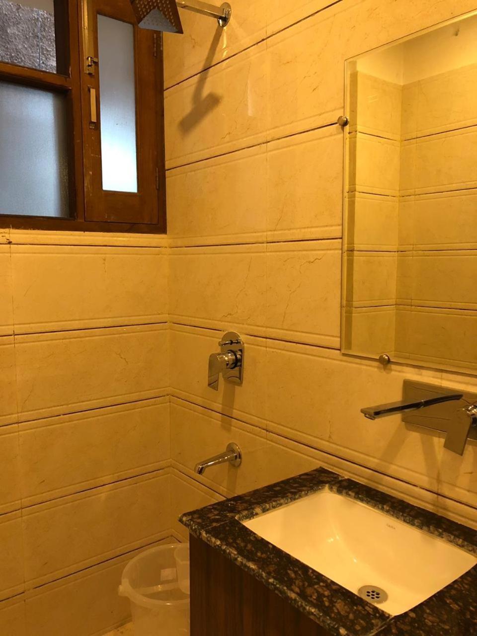Hotel D S Inn Amritsar Esterno foto