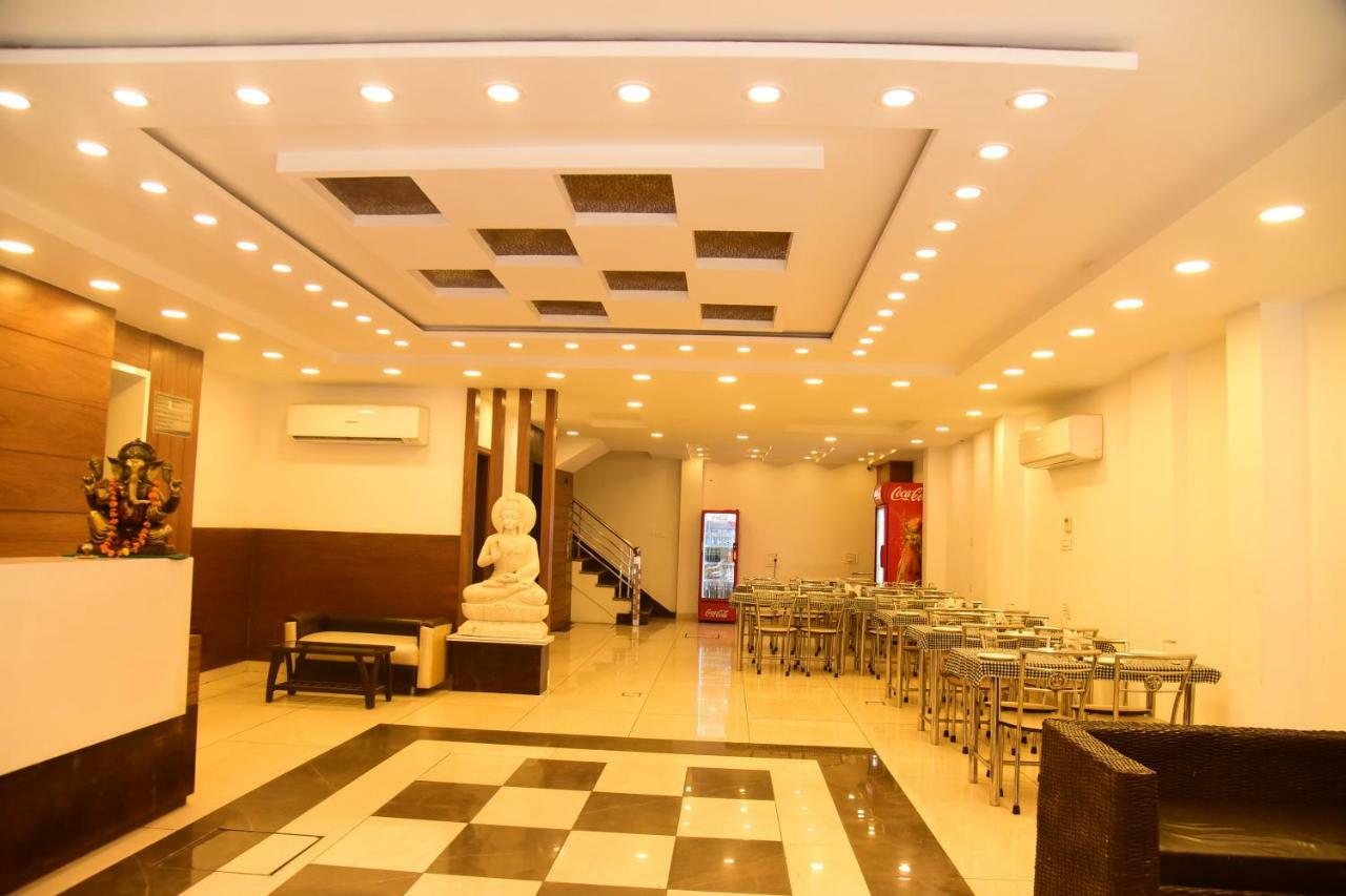 Hotel D S Inn Amritsar Esterno foto