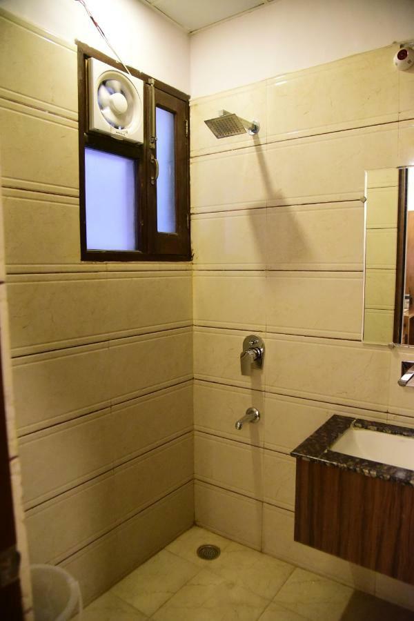 Hotel D S Inn Amritsar Esterno foto